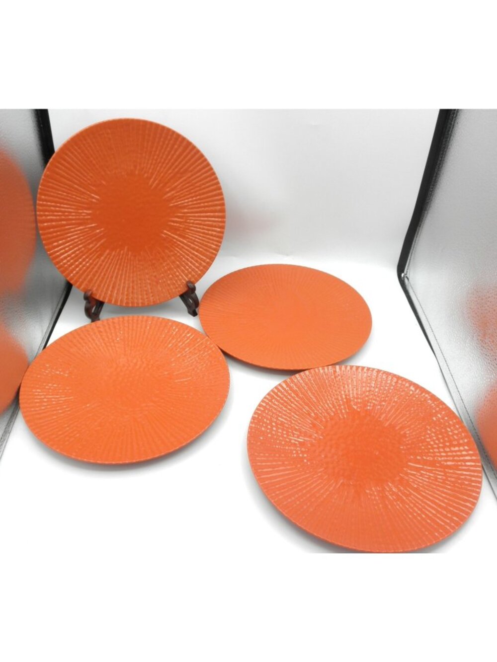 Target Home 2009 Burnt Orange Textured Melamine Dinner Plates Set of 4